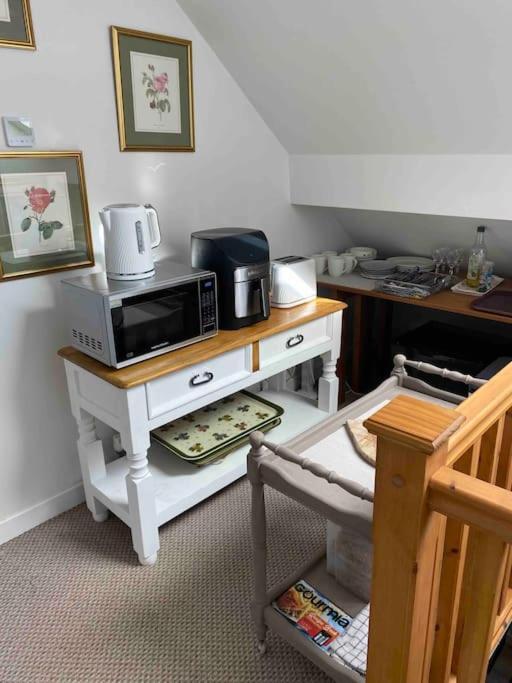 Helens Haven First Floor Apartment Via Stairs プレストン エクステリア 写真